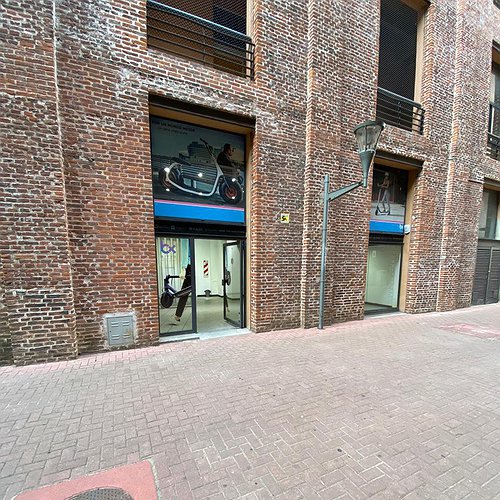 OFICINA/LOCAL COMERCIAL EN PUERTO NORTE COMPLEJO FORUM